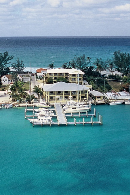 Sea Crest Hotel & Marina 